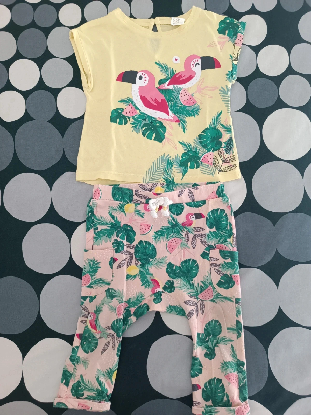 Conjunto H&M 9‑12 meses - Flamencos y sandías 💕 – photo 2